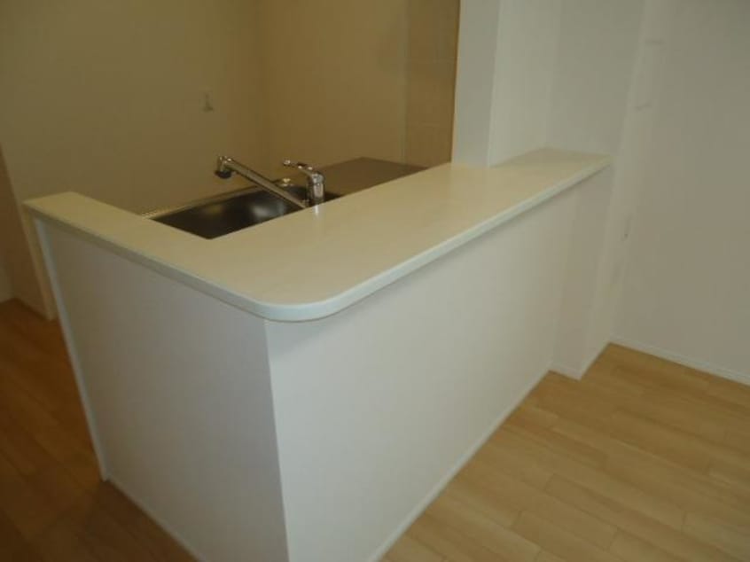 カウンターキッチン(イメージ) Ｓｍｏ．（すもお．）