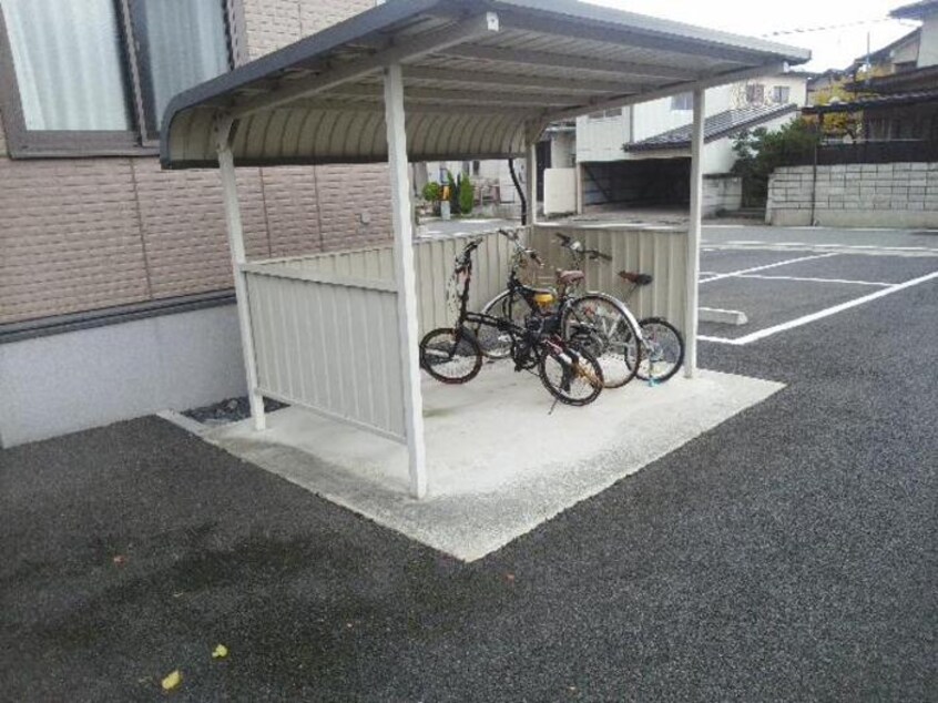 駐輪場 グランファーレ