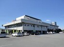 高畠町役場(役所)まで660m イースト・リヴァー