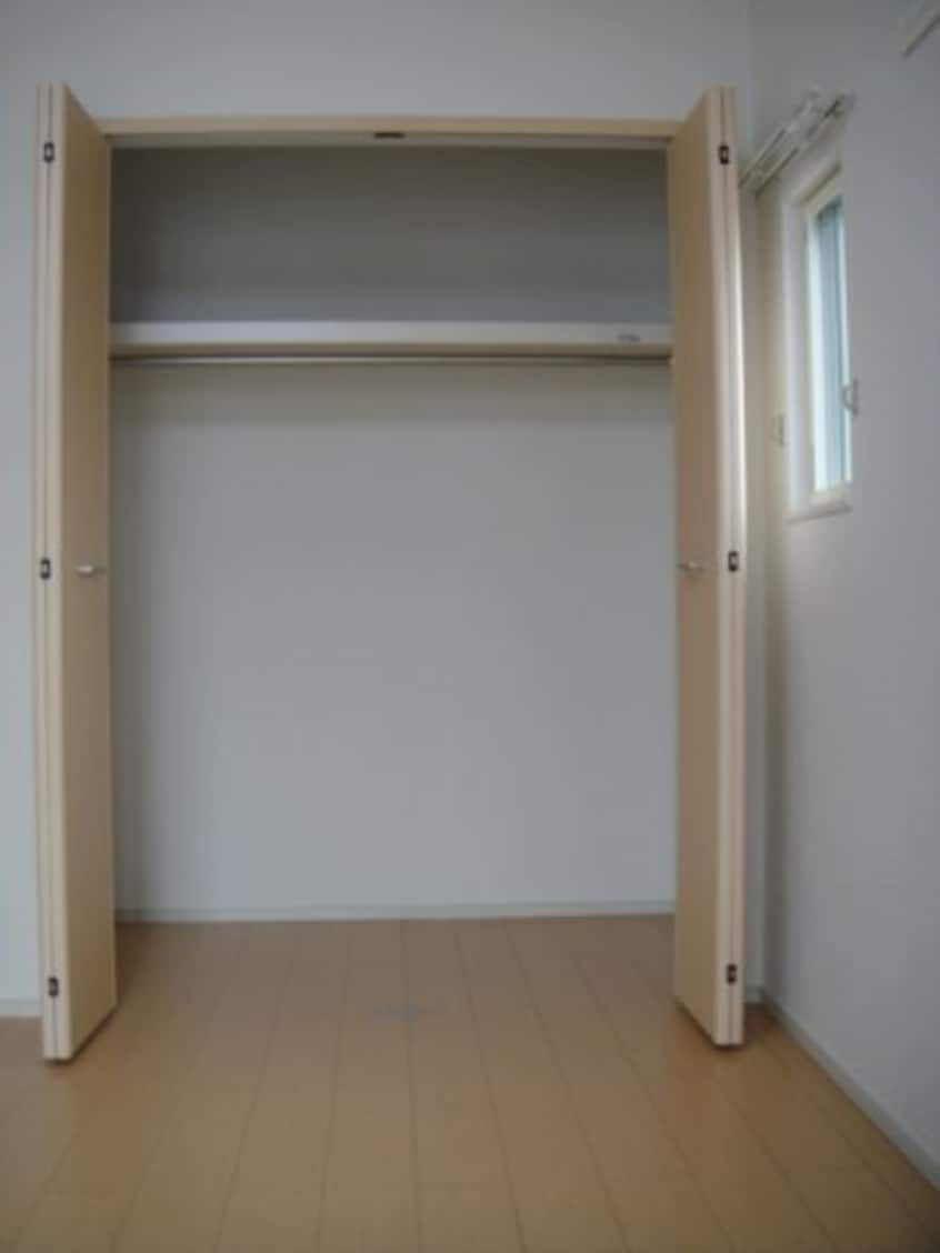 収納 ル・シェモア