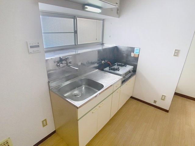 206サンプル 沼沢コーポラス