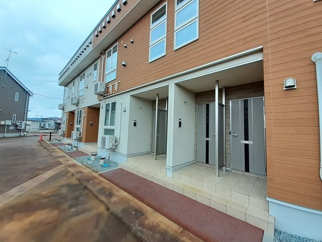 エントランス メゾン・カルム　Ｃ