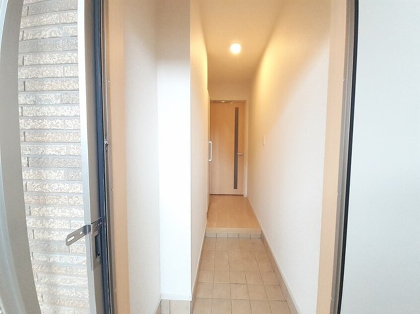 玄関 メゾン・カルム　Ｃ