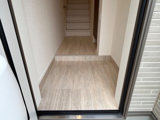 玄関(イメージ) 仮称）上山市長清水１丁目新築アパート