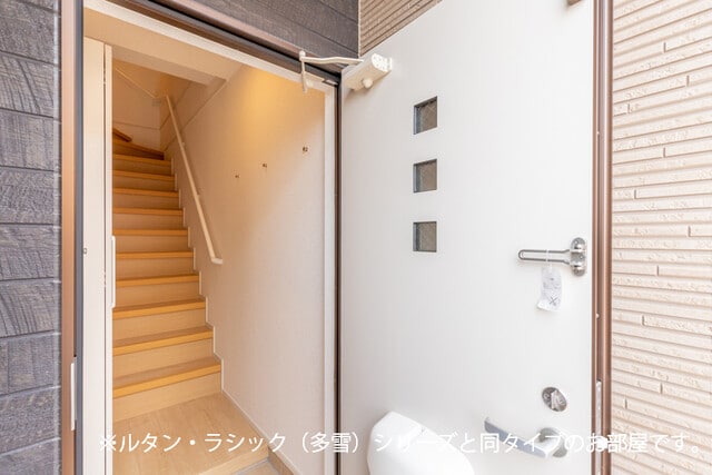 玄関 サンフローラ・グレース