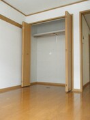 収納 メゾンパラディ