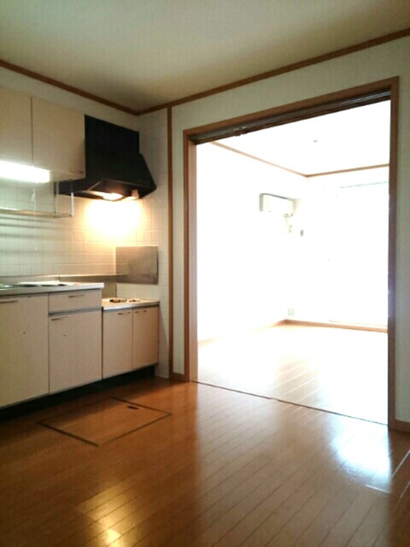 居室・リビング メゾンパラディ