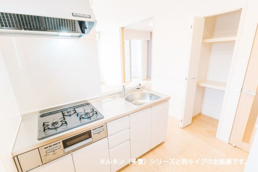 キッチン メゾン　ルーチェ