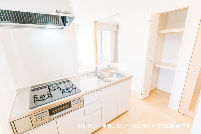 キッチン メゾン　ルーチェ