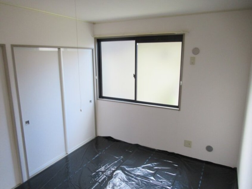 サンプル写真になります。 ローレルさくら