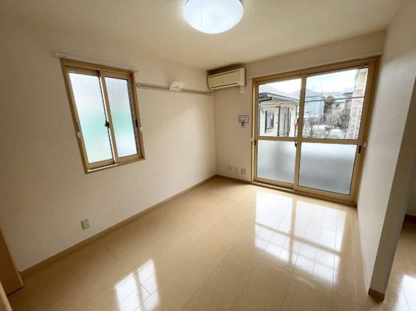  セジュール・ウィスタリアⅢ