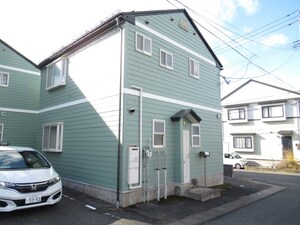 富の中1丁目貸家