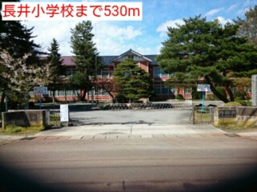  ビラ・シャルマン　Ａ