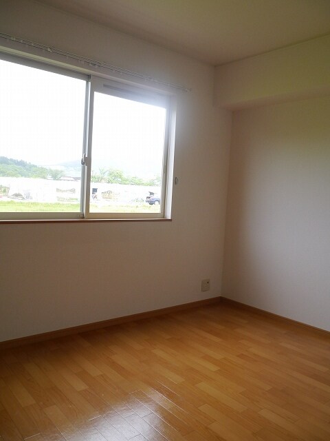 居室・リビング シャルマン　Ｎ棟