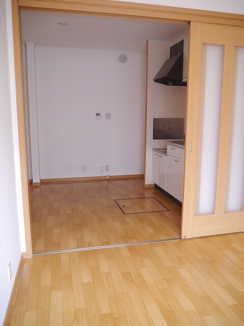 居室・リビング シャルマン　Ｎ棟