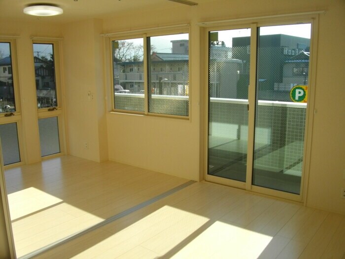 ＬＤＫと洋室 美麗・十日町