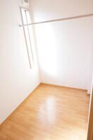 ウォークインクローゼット アバンティ旭町