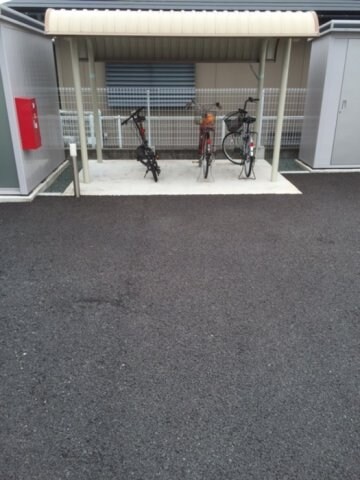 駐輪場 ボヌール