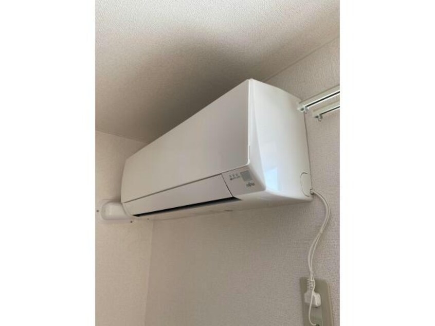  メニーハピネス・T