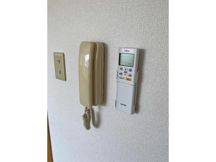  メニーハピネス・T