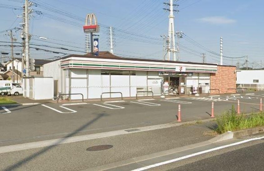 セブンイレブン姫路飾磨中島3丁目店(コンビニ)まで418m スカイコーポラスII