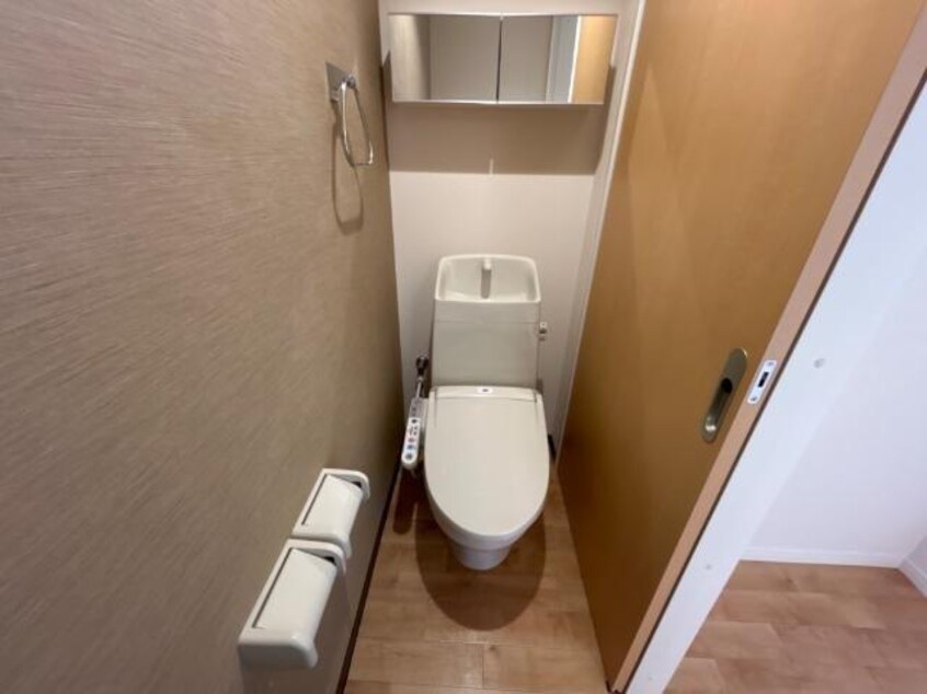 トイレ アイリス　ガーデン