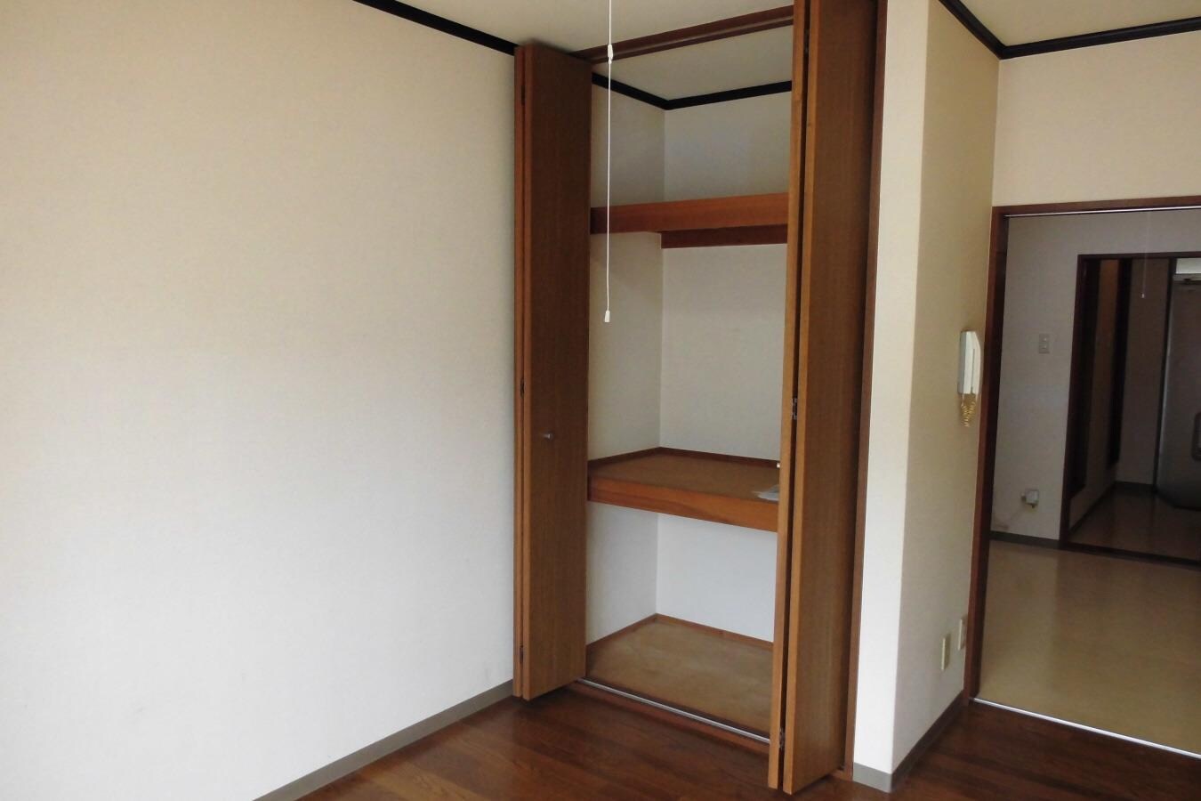  アーバンコスモ