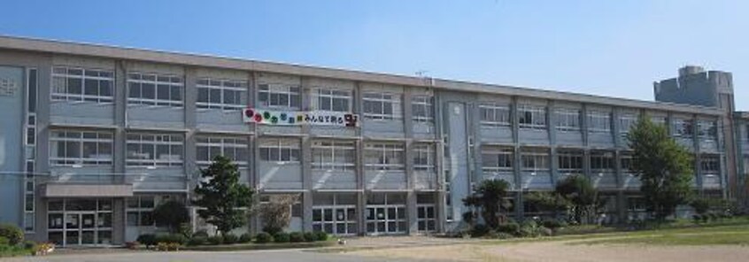 広嶺中学校(中学校/中等教育学校)まで814m アイマンション