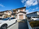 青山川本貸家（南）の外観