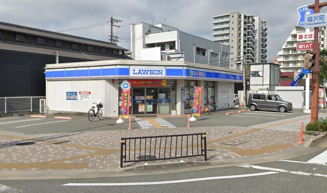 ローソン　福沢町店(コンビニ)まで350m キャッスルコート博労町