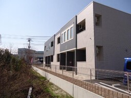 外観写真（昼）