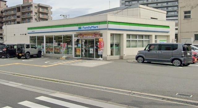 ファミリーマート神屋町南店(コンビニ)まで411m エクセル神屋町