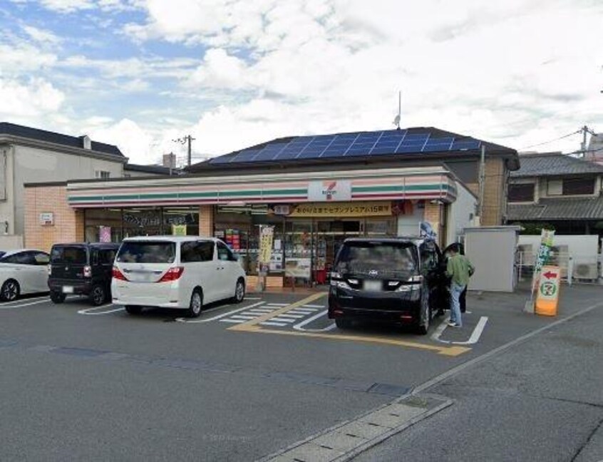 セブンイレブン姫路田寺7丁目店(コンビニ)まで552m カーサ・プレッソ