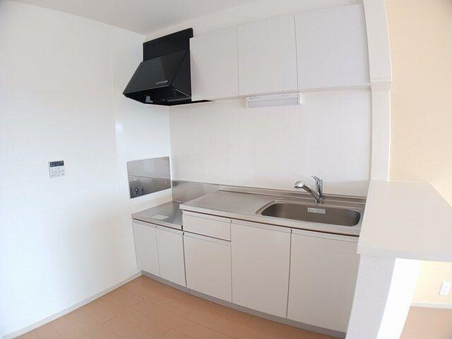  アルモニ　カルム