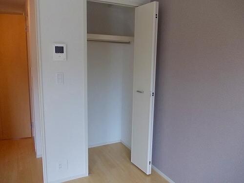 収納 エスペランサ白国III