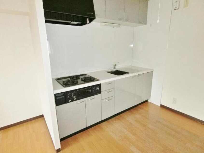  グレイス参番館