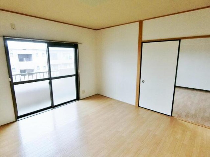  グレイス参番館