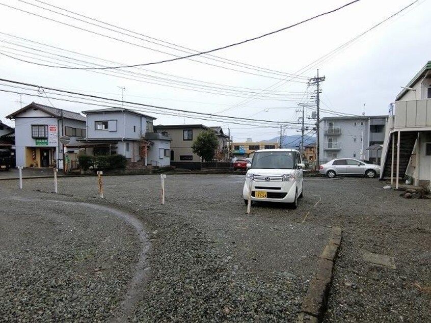 駐車場 メゾン厚原