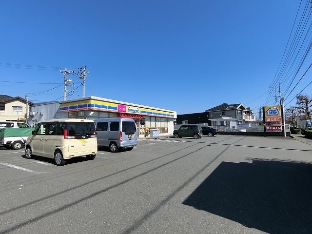 ミニストップ富士中里店(コンビニ)まで747m※ミニストップ富士中里店 貸家（小野借家・中里）