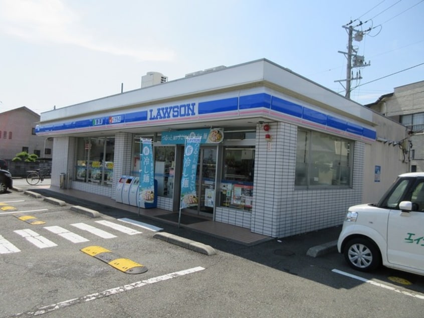ローソン富士伝法店(コンビニ)まで1121m※ローソン富士伝法店 ロイヤルマンション