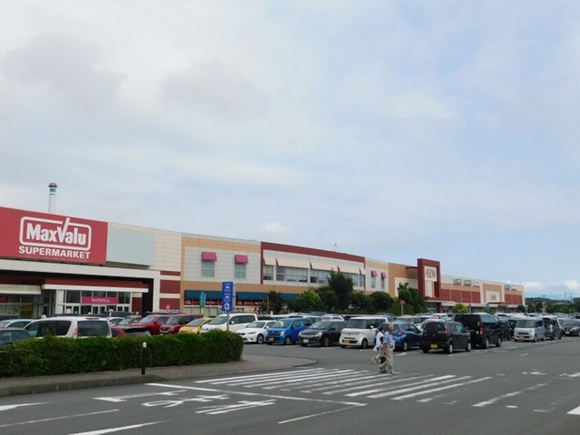 イオンタウン富士南(ショッピングセンター/アウトレットモール)まで3489m※イオンタウン富士南 東海道新幹線（東海）/新富士駅 徒歩31分 4階 築16年