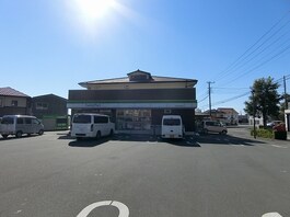 ファミリーマート富士増川新町店