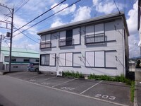 ラプラス・メイプルハイツ