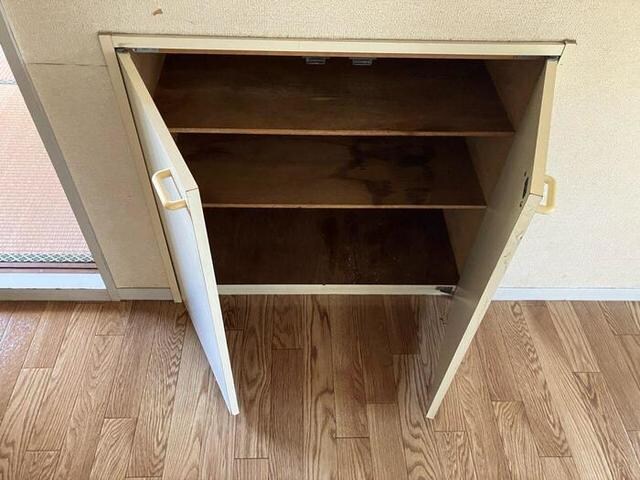  メゾンワタナベＢ