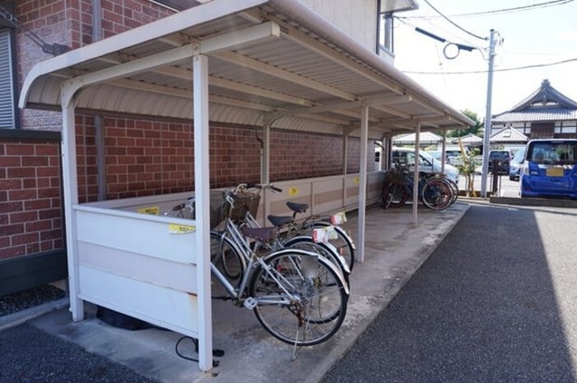  サンクレール　B