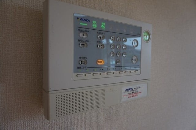  サンクレール　B