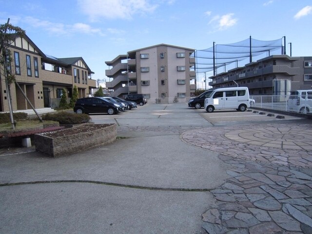  身延線/柚木駅 徒歩6分 1階 築14年