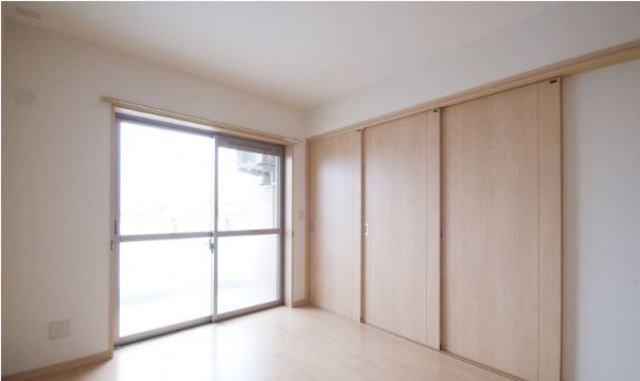  ルミナスコート