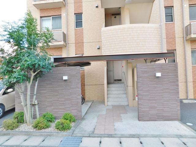  ルミナスコート