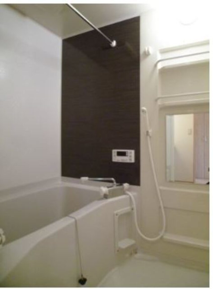  ルミナスコート